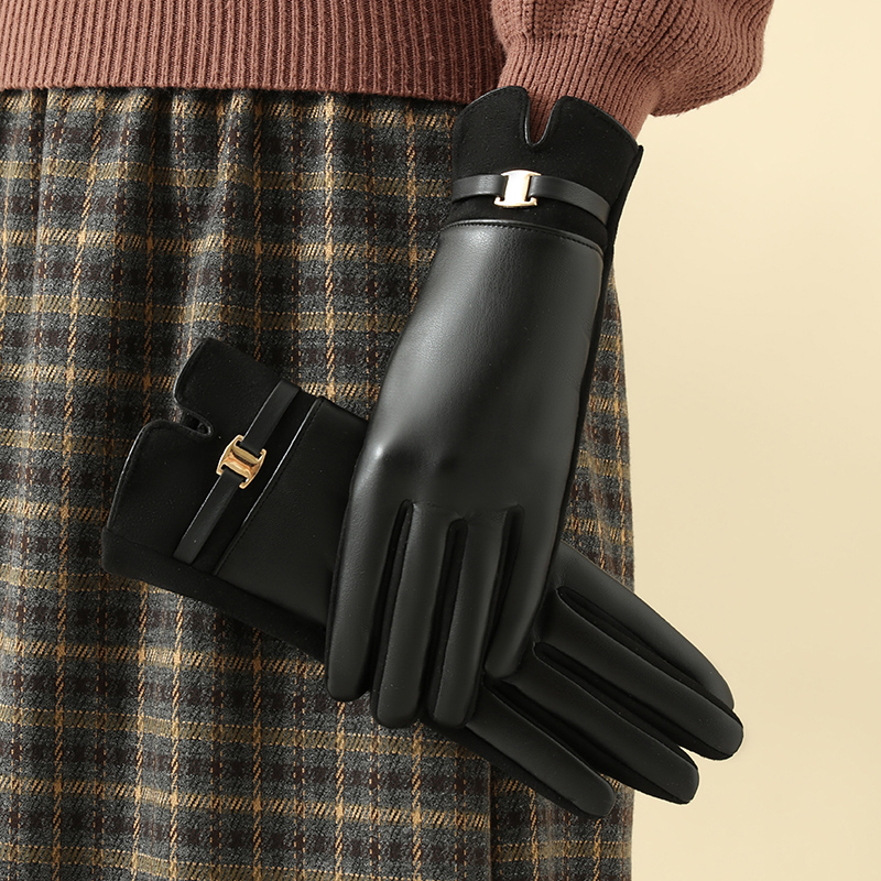 1 Pair of Gloves for Women in  - Leather Driving Glove incelemesi ve fiyatı